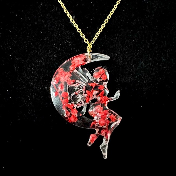 ⚜️3 for $30⚜️ Handmade Resin Fairy Moon Pendant Good Necklace Dried Flower Angel - Picture 1 of 8
